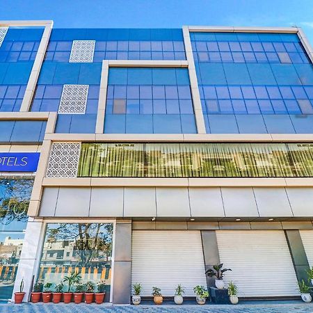 Fabhotel Pishori Inn Indaur Kültér fotó
