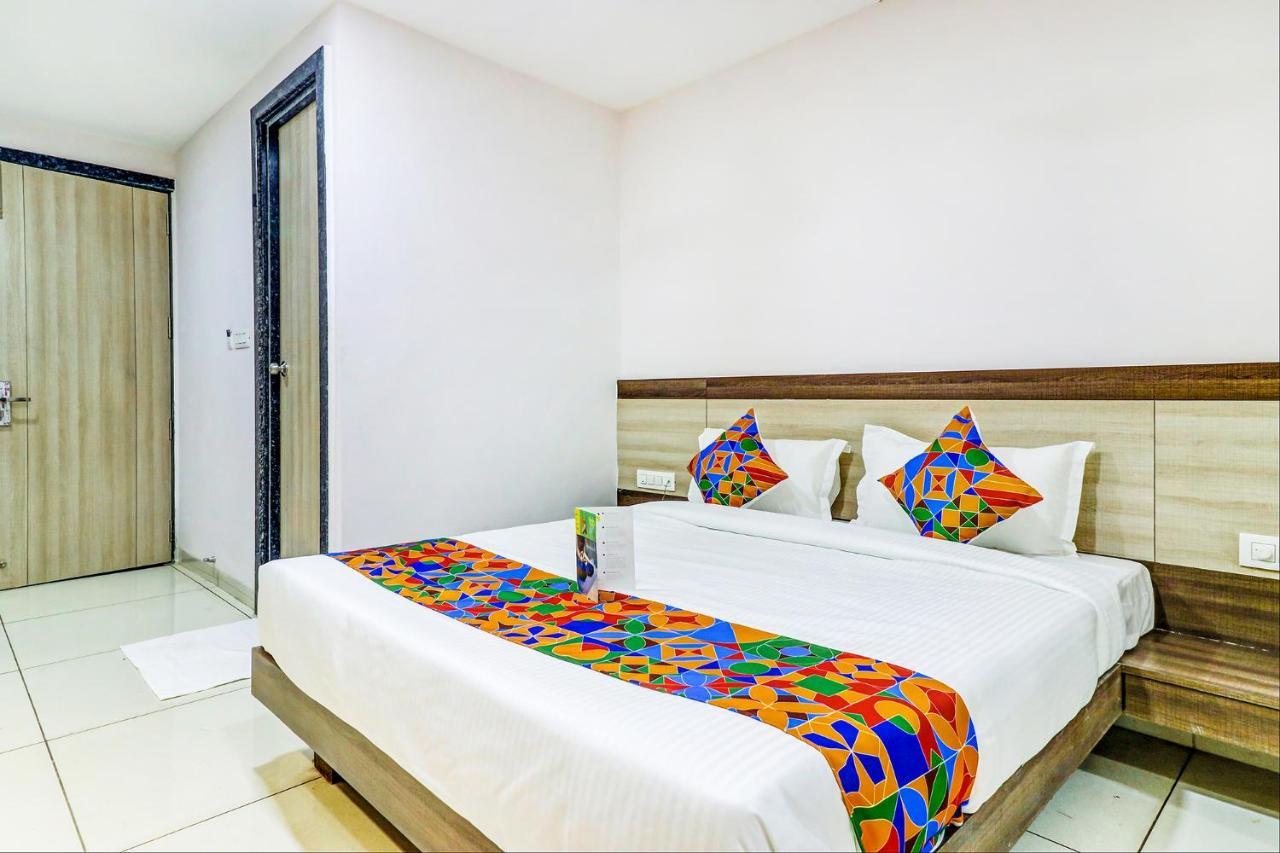Fabhotel Pishori Inn Indaur Kültér fotó