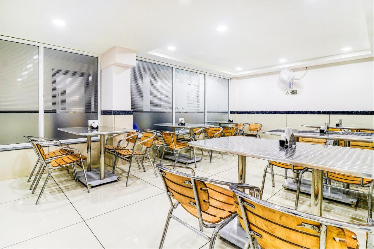 Fabhotel Pishori Inn Indaur Kültér fotó