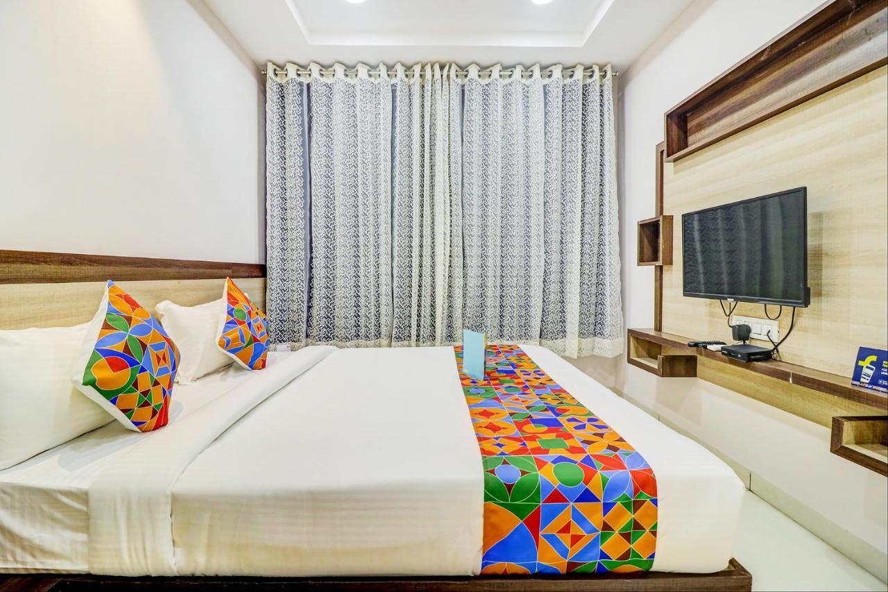 Fabhotel Pishori Inn Indaur Kültér fotó