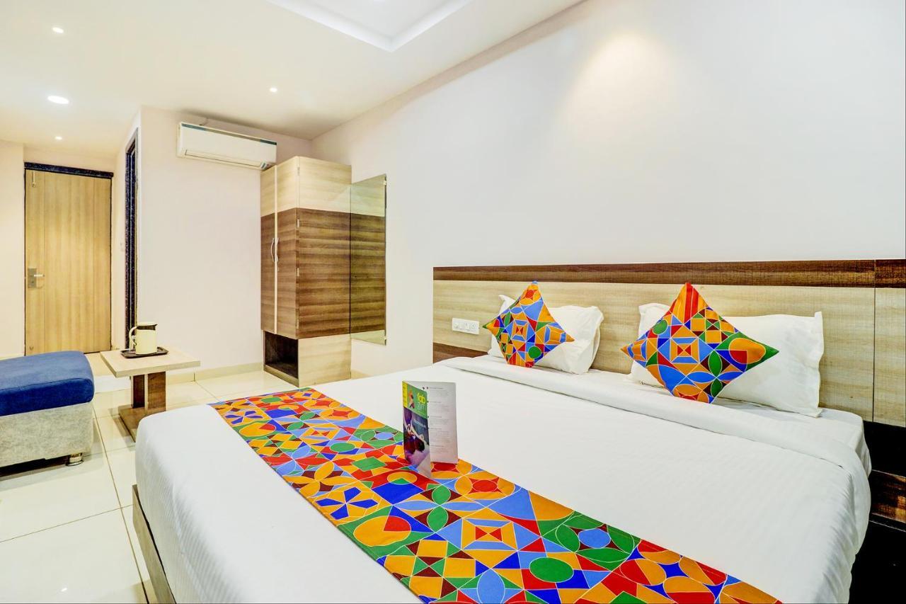 Fabhotel Pishori Inn Indaur Kültér fotó